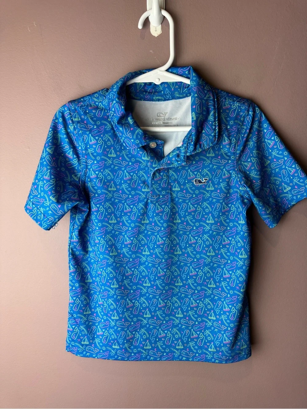Vineyard Vines classic collared
